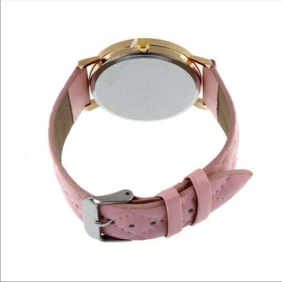 SOLD Geneva checkered strap watch - Picture 6 of 8